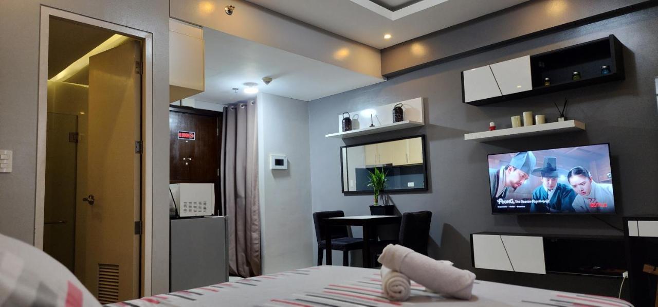 Palm Tree Villas Pasay Buitenkant foto