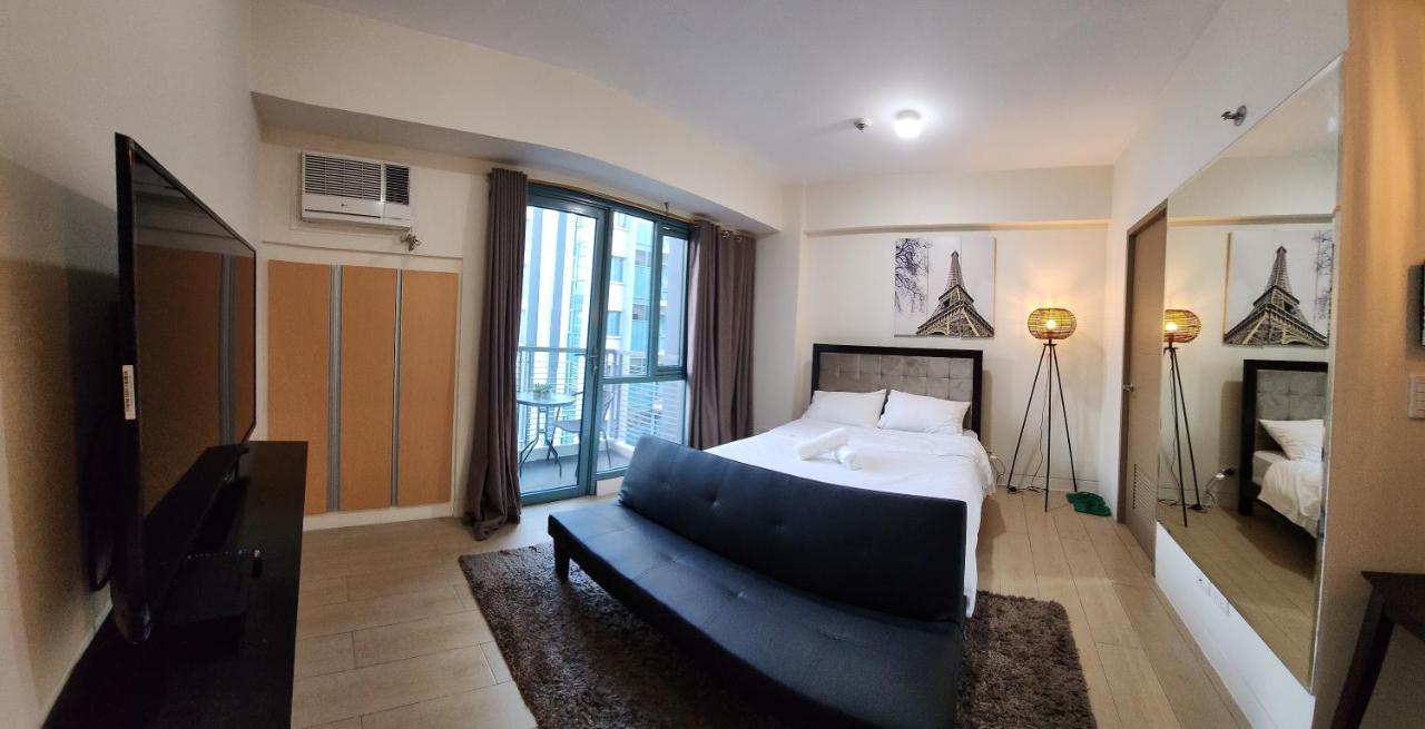 Palm Tree Villas Pasay Buitenkant foto